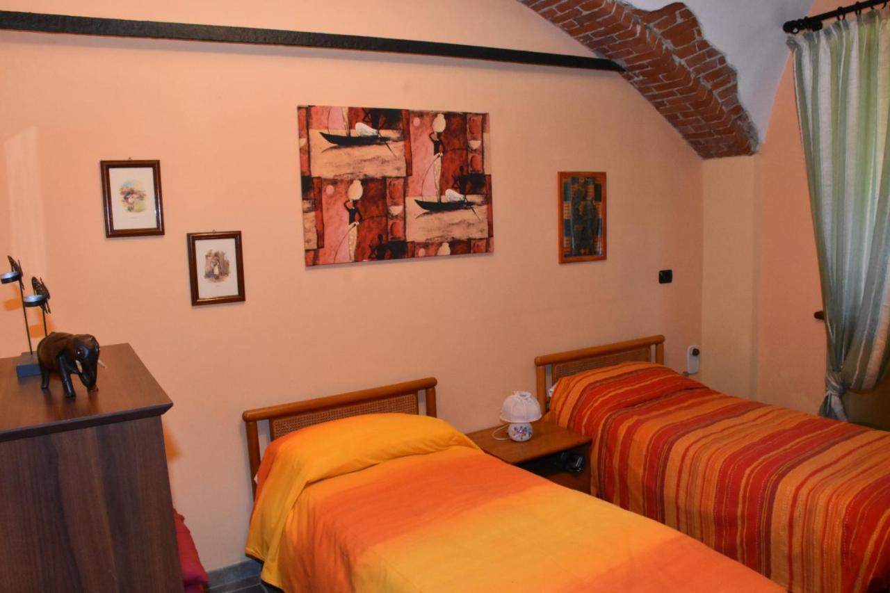 La Casa Di Enzo Bed & Breakfast Lequio Tanaro Exterior photo